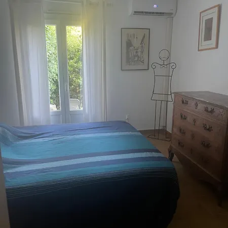 Rez De Jardin,bas De דירה אנטיב